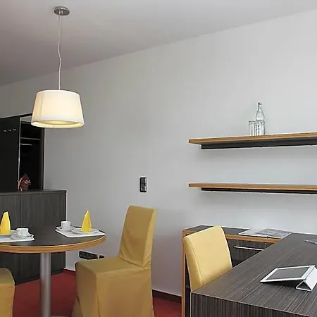 מלון דירות Gaestehaus Forum Am Westkreuz מינכן
