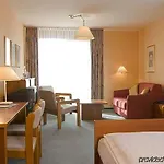 Apart-hotel Gaestehaus Forum Am Westkreuz 3*