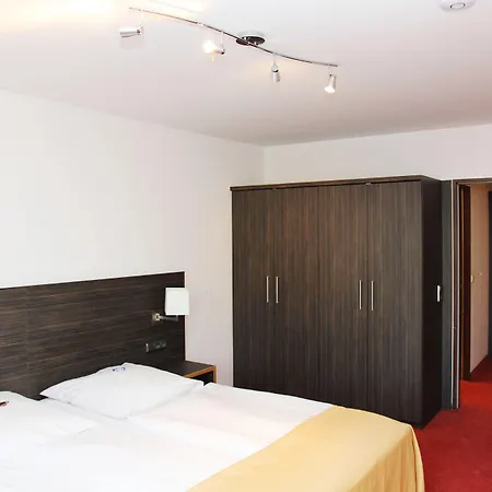 Gaestehaus Forum Am Westkreuz Ξενοδοχείο με διαμερίσματα Μόναχο