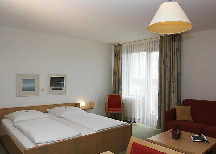 מלון דירות Gaestehaus Forum Am Westkreuz 3*