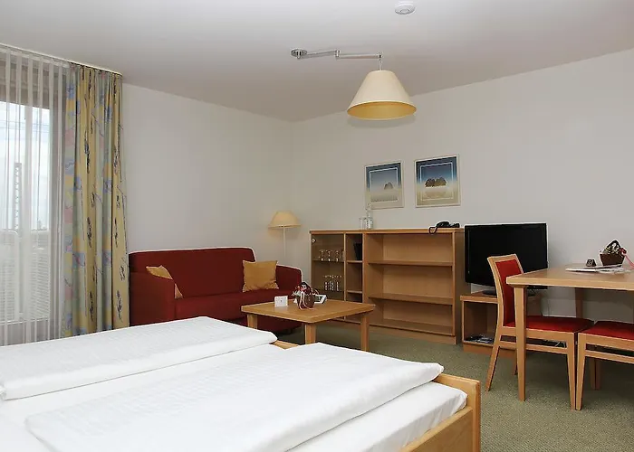 Gaestehaus Forum Am Westkreuz מלון דירות 3*