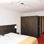 Gaestehaus Forum Am Westkreuz Ξενοδοχείο με διαμερίσματα Μόναχο