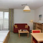 Ξενοδοχείο με διαμερίσματα Gaestehaus Forum Am Westkreuz 3*