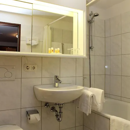 Gaestehaus Forum Am Westkreuz Апарт-отель