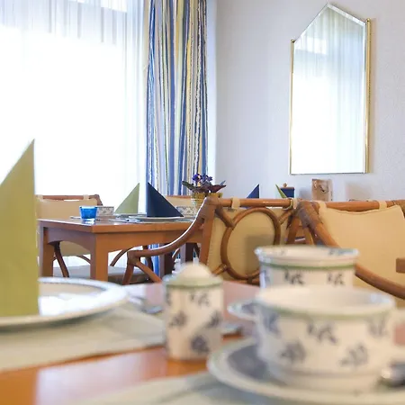 Gaestehaus Forum Am Westkreuz 3*