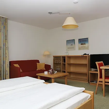 Gaestehaus Forum Am Westkreuz Hotel apartamentowy 3*
