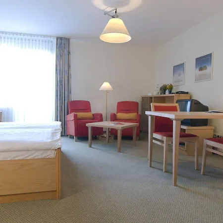 Gaestehaus Forum Am Westkreuz Aparthotel 3*
